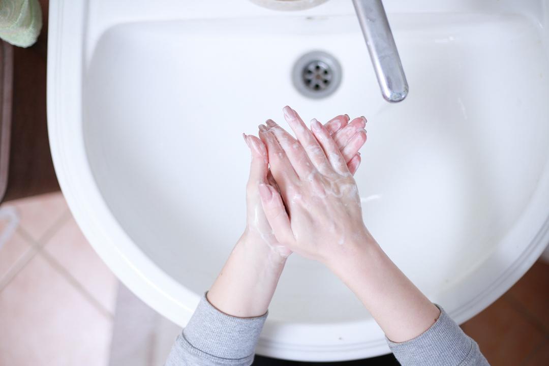 Lavando bem as mãos - Um tutorial que não é sobre higiene