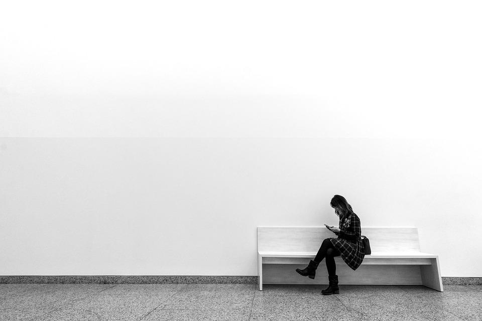 Como o minimalismo pode te ajudar a lidar com as emoções